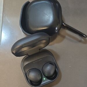 Samsung Buds Pro 2 With Case